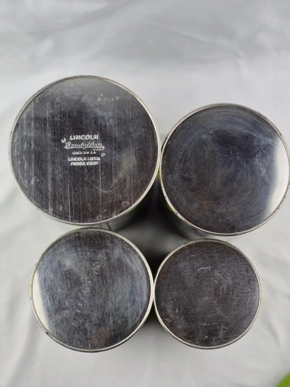 Lincoln Beautyware Vintage Canisters vintage lincoln